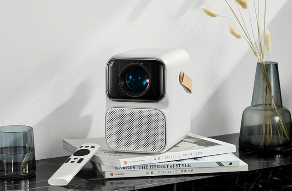 WANBO T6 Max projector front view