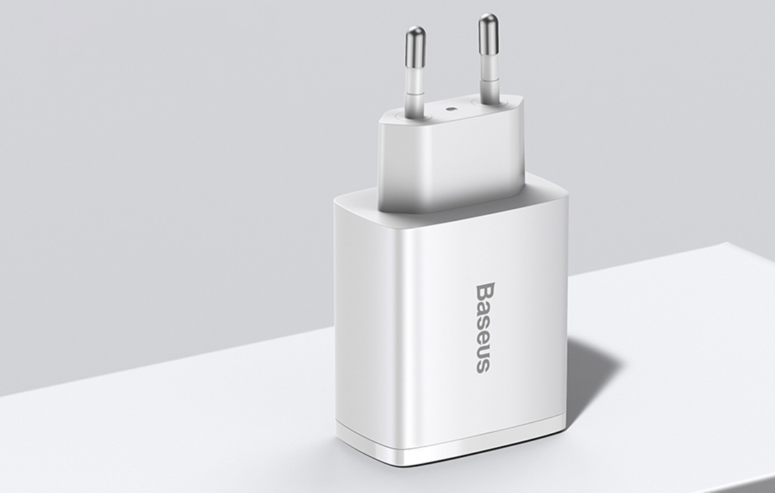 Baseus Quick Charger compact travel-friendly size