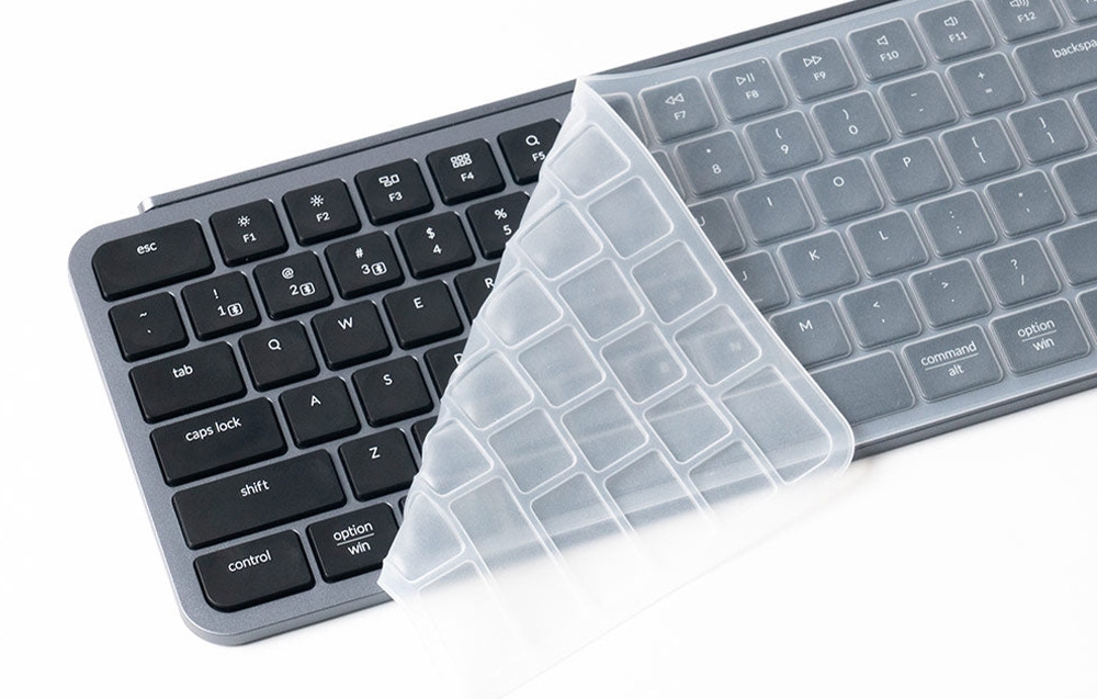 Keychron B6 Pro concave keycaps and slim chassis