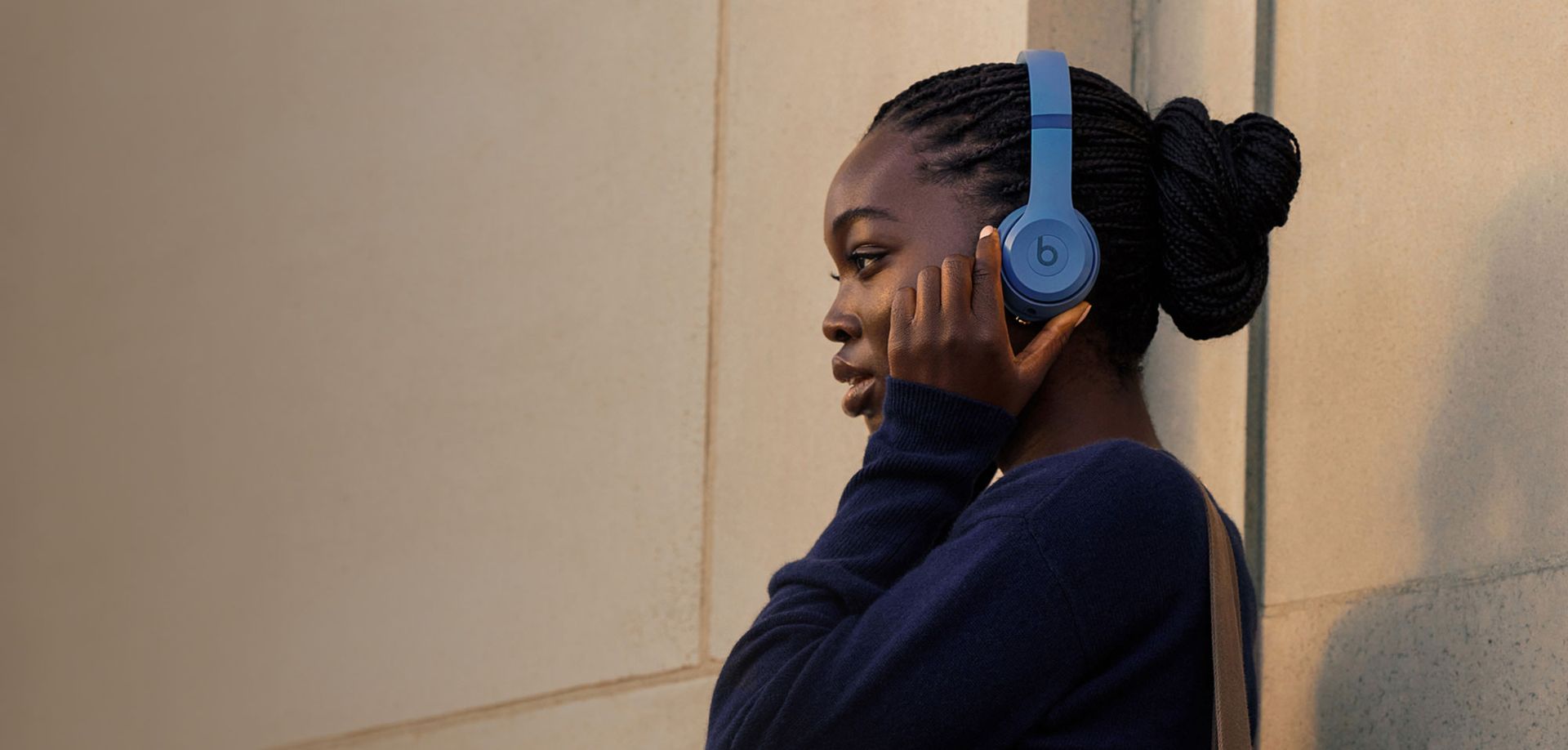 Headband design of Beats Solo 4