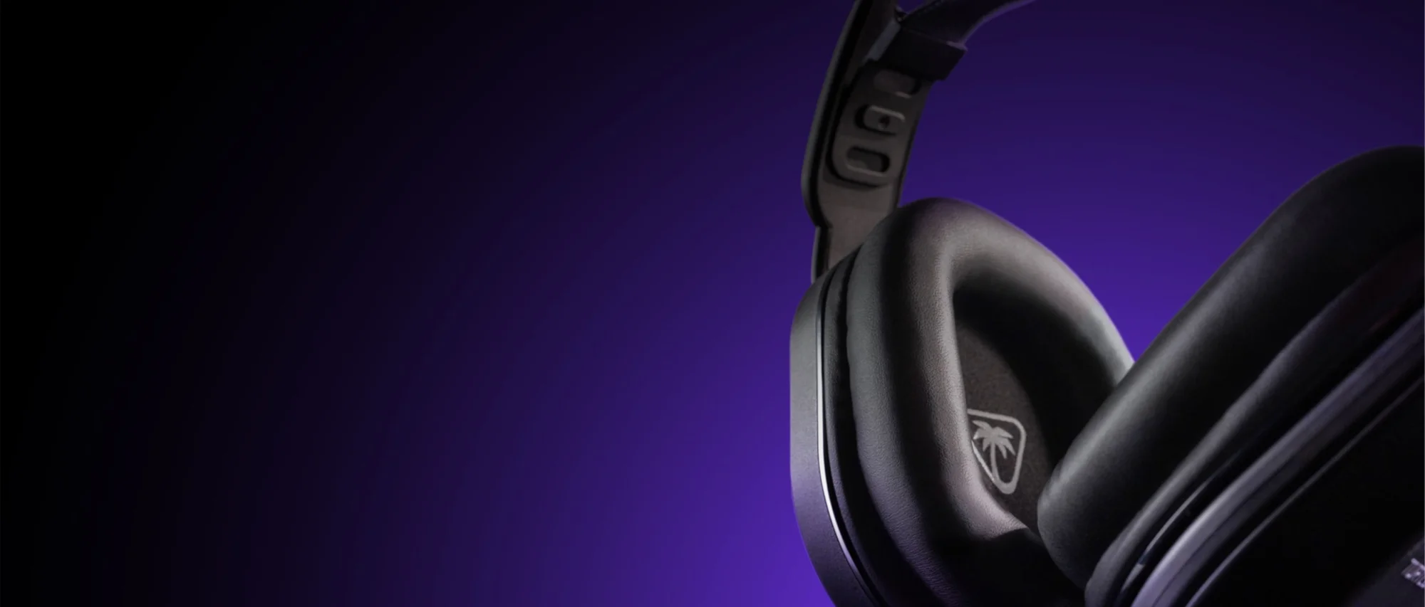 Stealth 500 earcup detail