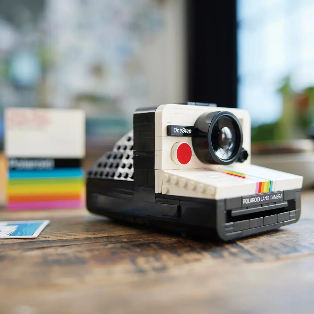 21345-Lego-Ideas-21345-Polaroid-OneStep-SX-70-Camera-LE21345-4.webp