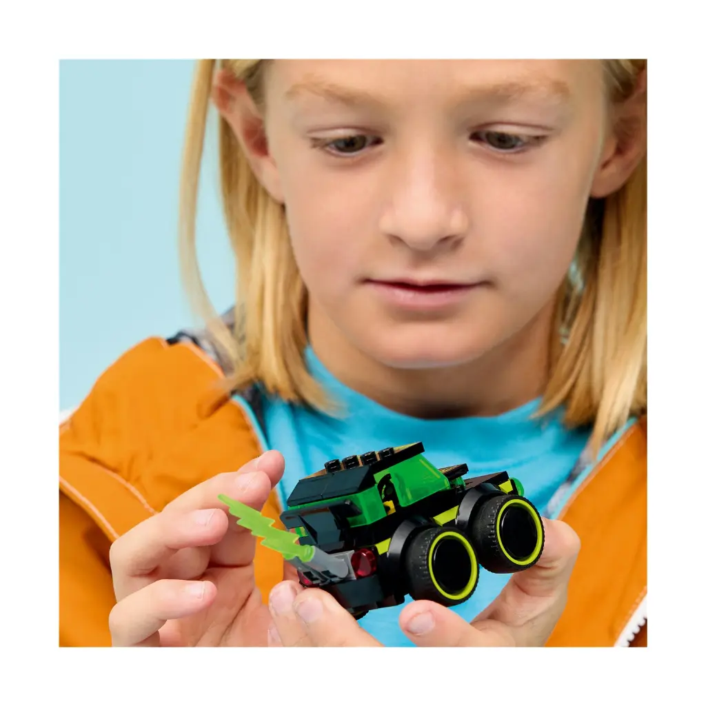 LEGO 60484 Gaming Race Car (6).webp