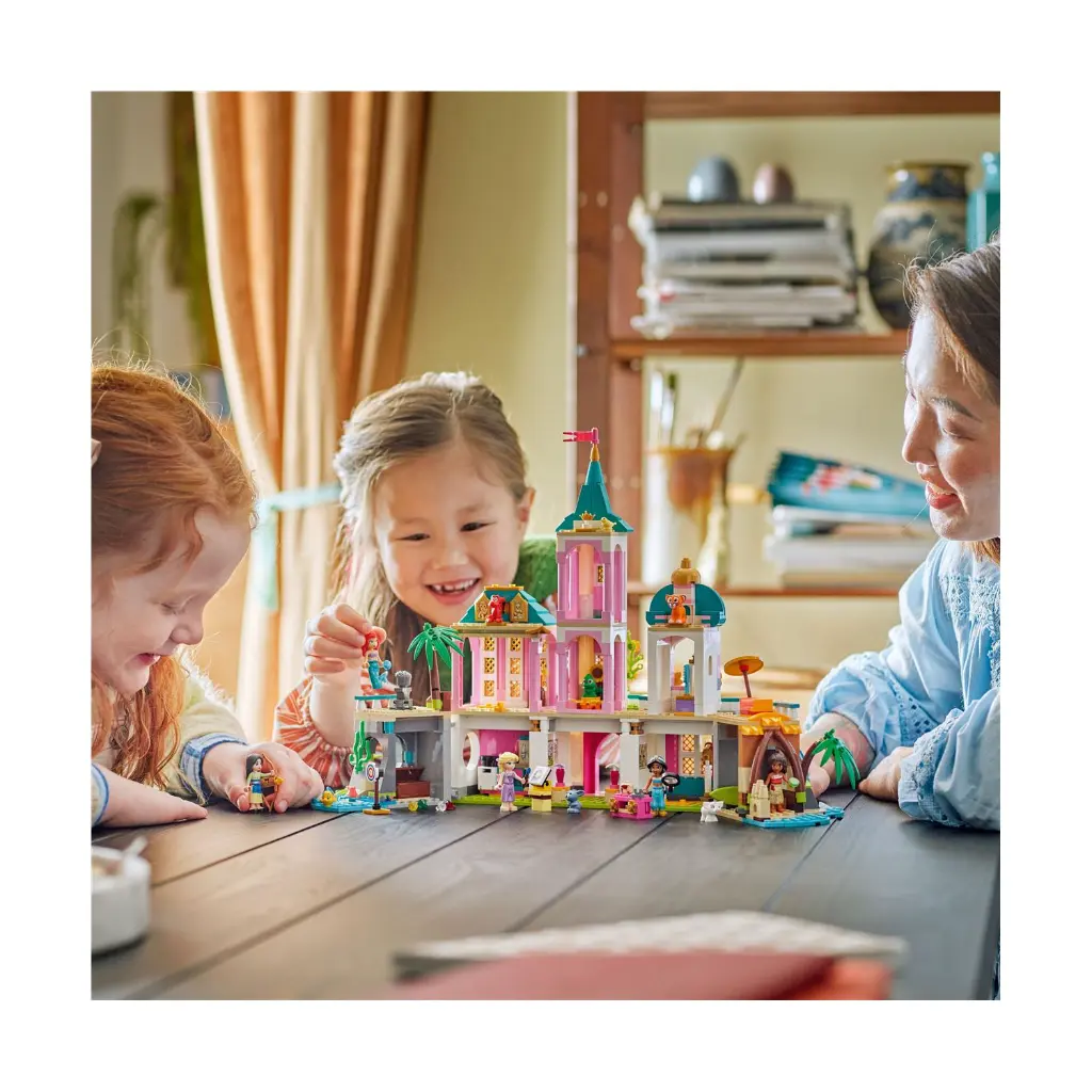 LEGO 43267 Princess – Castle & Royal Pets (5).webp