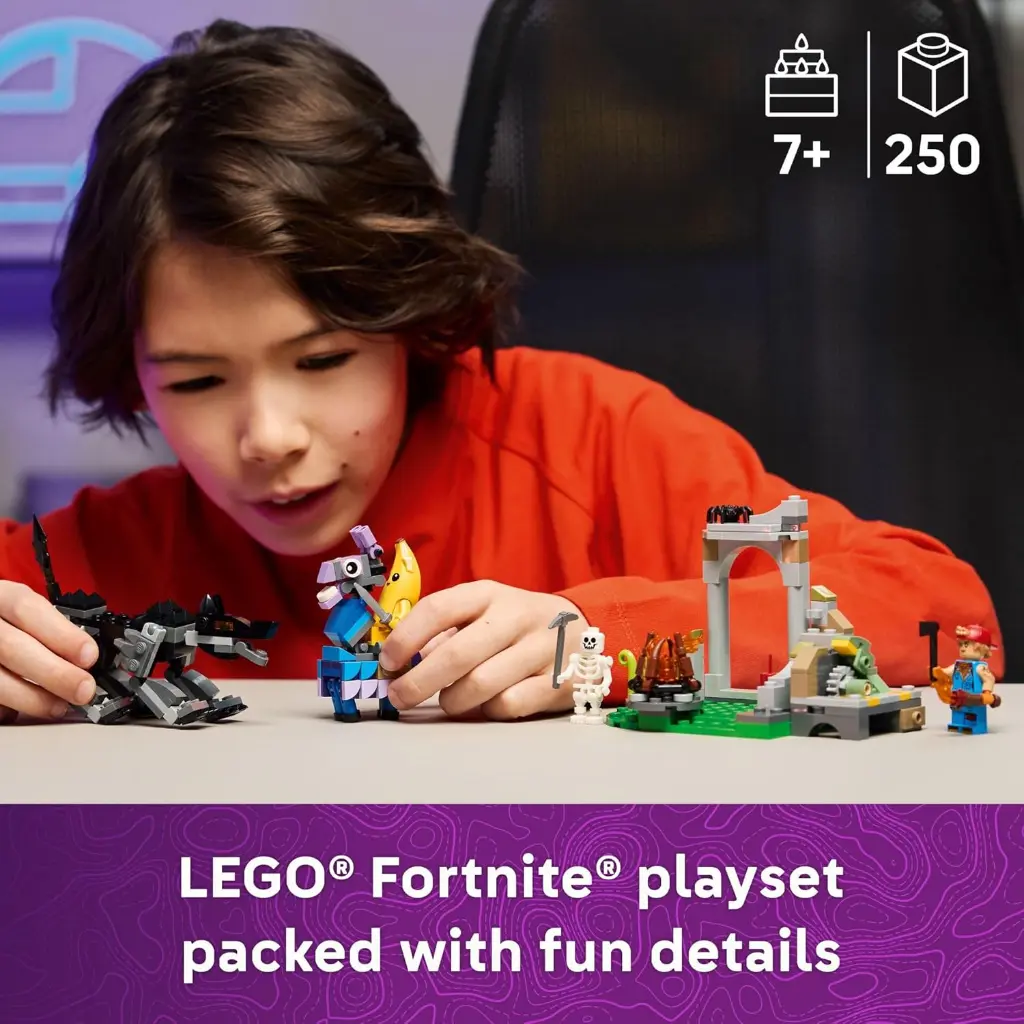 LEGO 77075 Fortnite Peely & Sparkplug’s Camp (2).webp