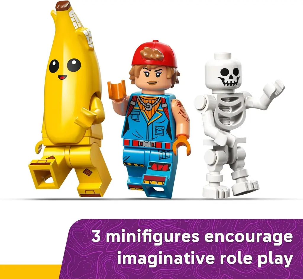 LEGO 77075 Fortnite Peely & Sparkplug’s Camp (5).webp