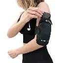 eng_pl_Wozinsky-Running-Armband-Black-WABBK1-93060_15.webp